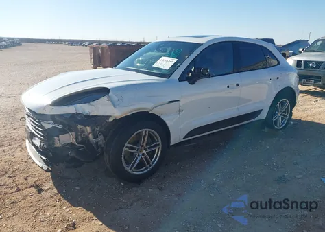 2021 Porsche Macan z USA, uszkodzony, nr VIN WP1AA2A50MLB06104